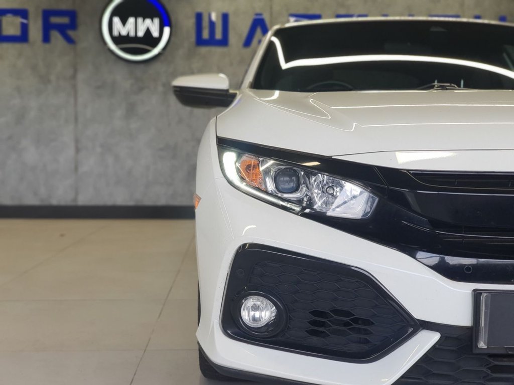 Used Honda Civic 2017 for sale - 76454061: Photo 19