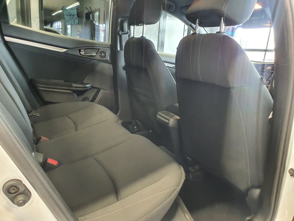 Used Honda Civic 2017 for sale - 76454061: Photo 26