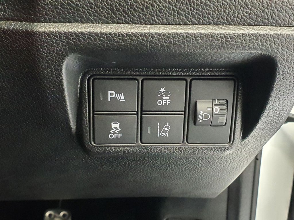 Used Honda Civic 2017 for sale - 76454061: Photo 36