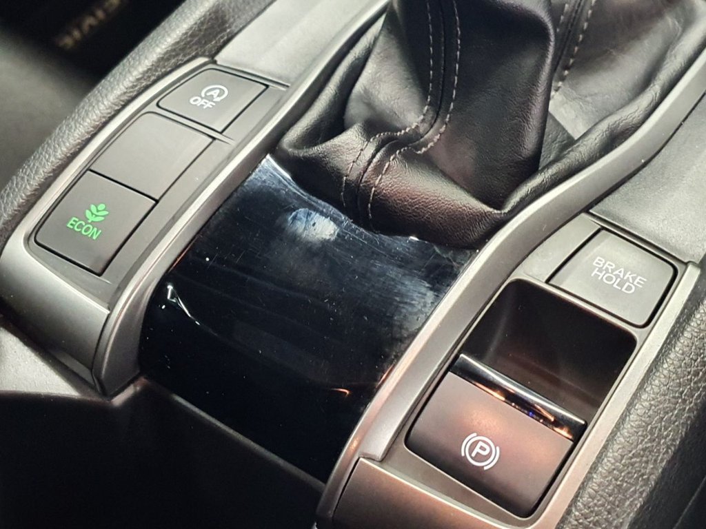 Used Honda Civic 2017 for sale - 76454061: Photo 39