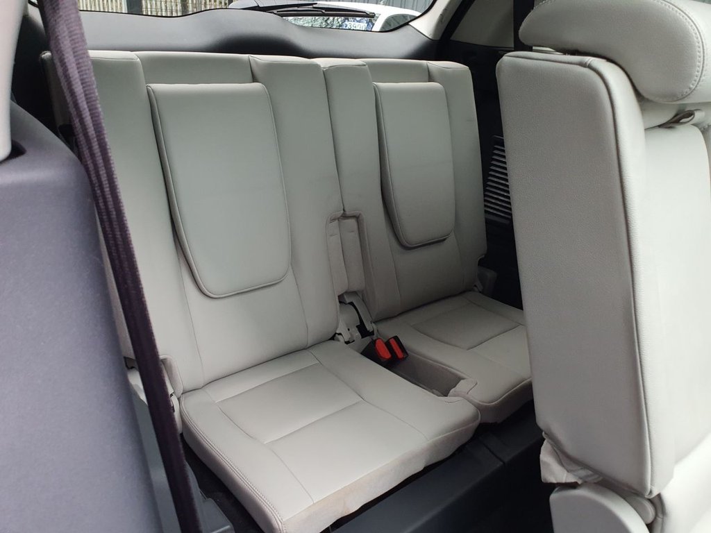 Used Land Rover Discovery Sport 2016 for sale - 77621187: Photo 16