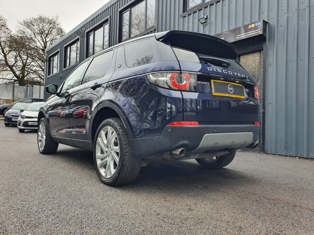 Used Land Rover Discovery Sport 2016 for sale - 77621187: Photo 3