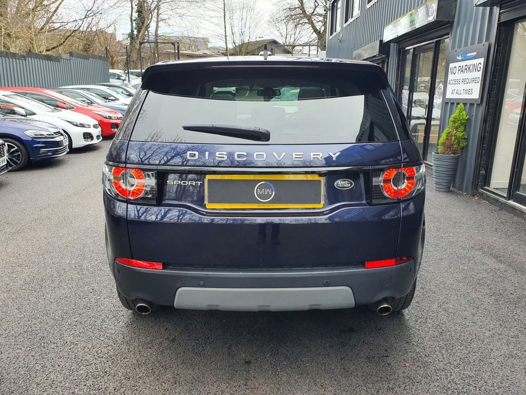 Used Land Rover Discovery Sport 2016 for sale - 77621187: Photo 4