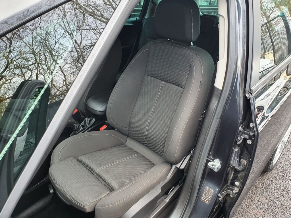 Used Vauxhall Zafira 2015 for sale - 77463690: Photo 20