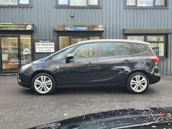 Used Vauxhall Zafira 2015 for sale - 77463690: Photo