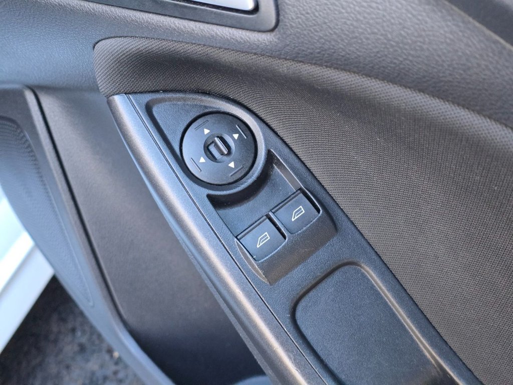 Used Ford Focus 2016 for sale - 77236348: Photo 21