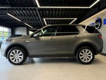 Used Land Rover Discovery Sport 2017 for sale - 75272046: Photo