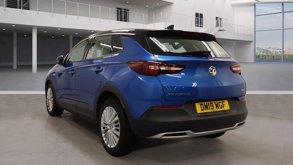 Used Vauxhall Grandland X 2019 for sale - 76333664: Photo 3