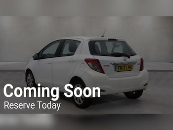 Used Toyota Yaris 2013 for sale - 77436502: Photo