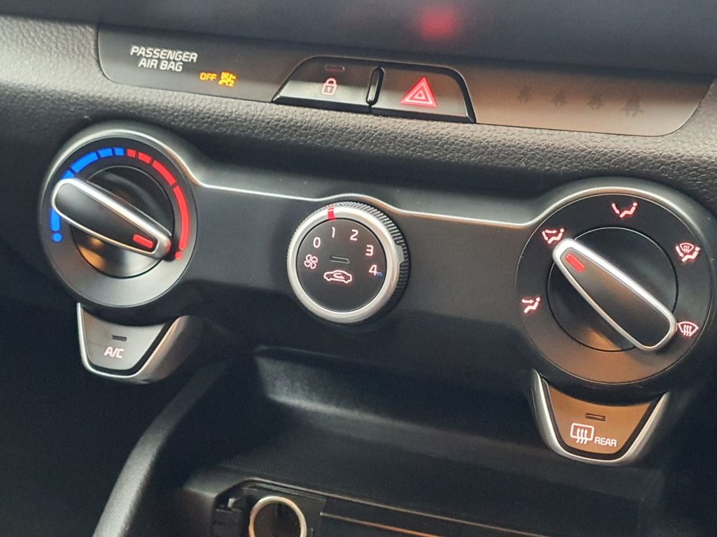 Used Kia Stonic 2019 for sale - 76453966: Photo 27