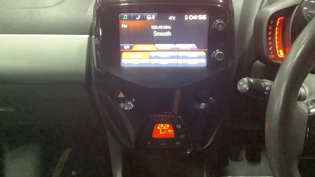 Used Peugeot 108 2014 for sale - 77236487: Photo 9