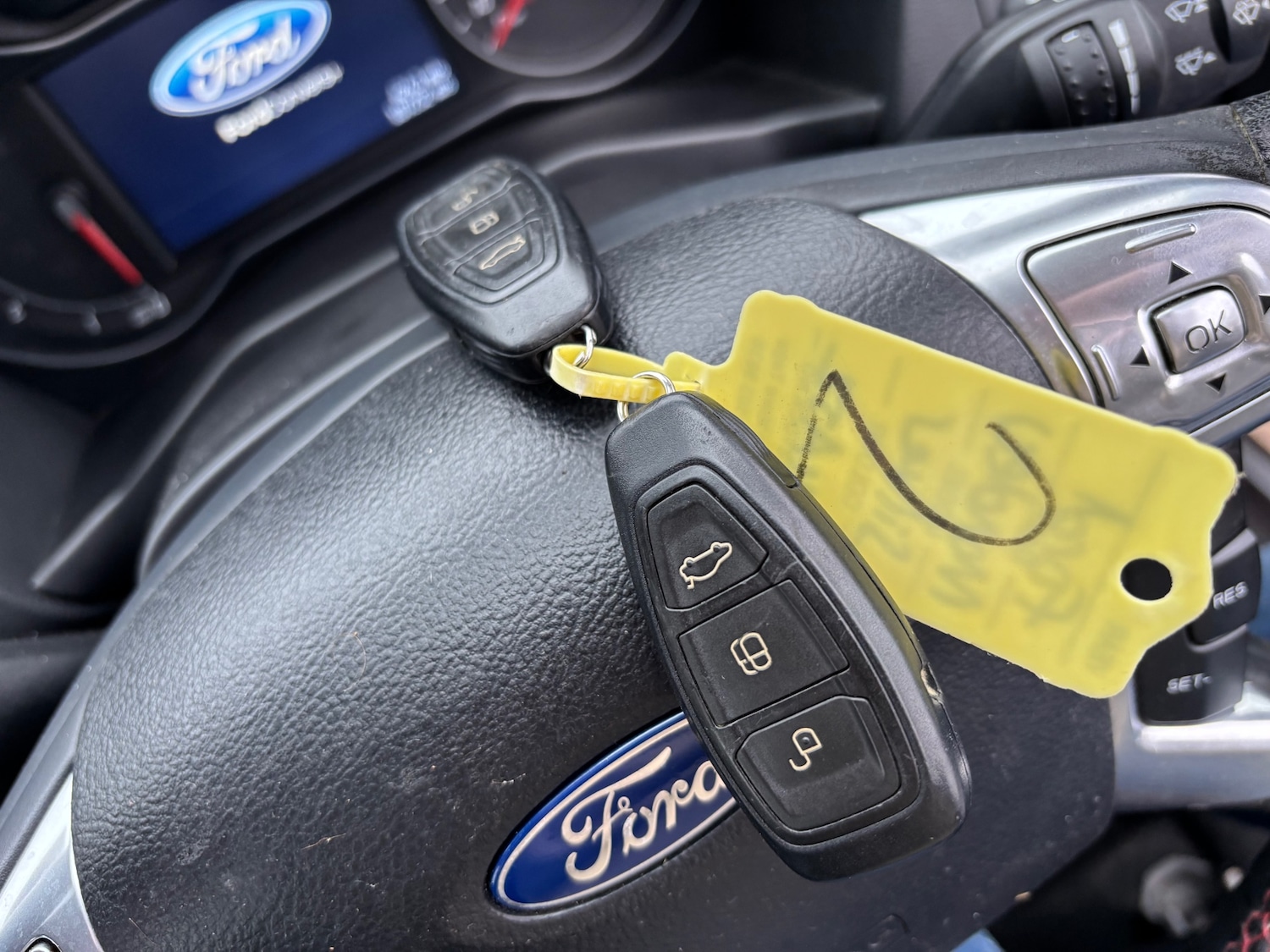 Used Ford Mondeo 2011 for sale - 77380749: Photo 18