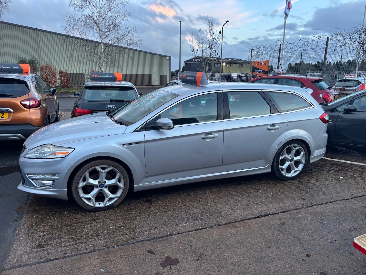 Used Ford Mondeo 2011 for sale - 77380749: Photo 5