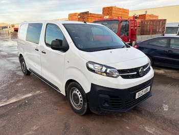 Vauxhall Vivaro feature image