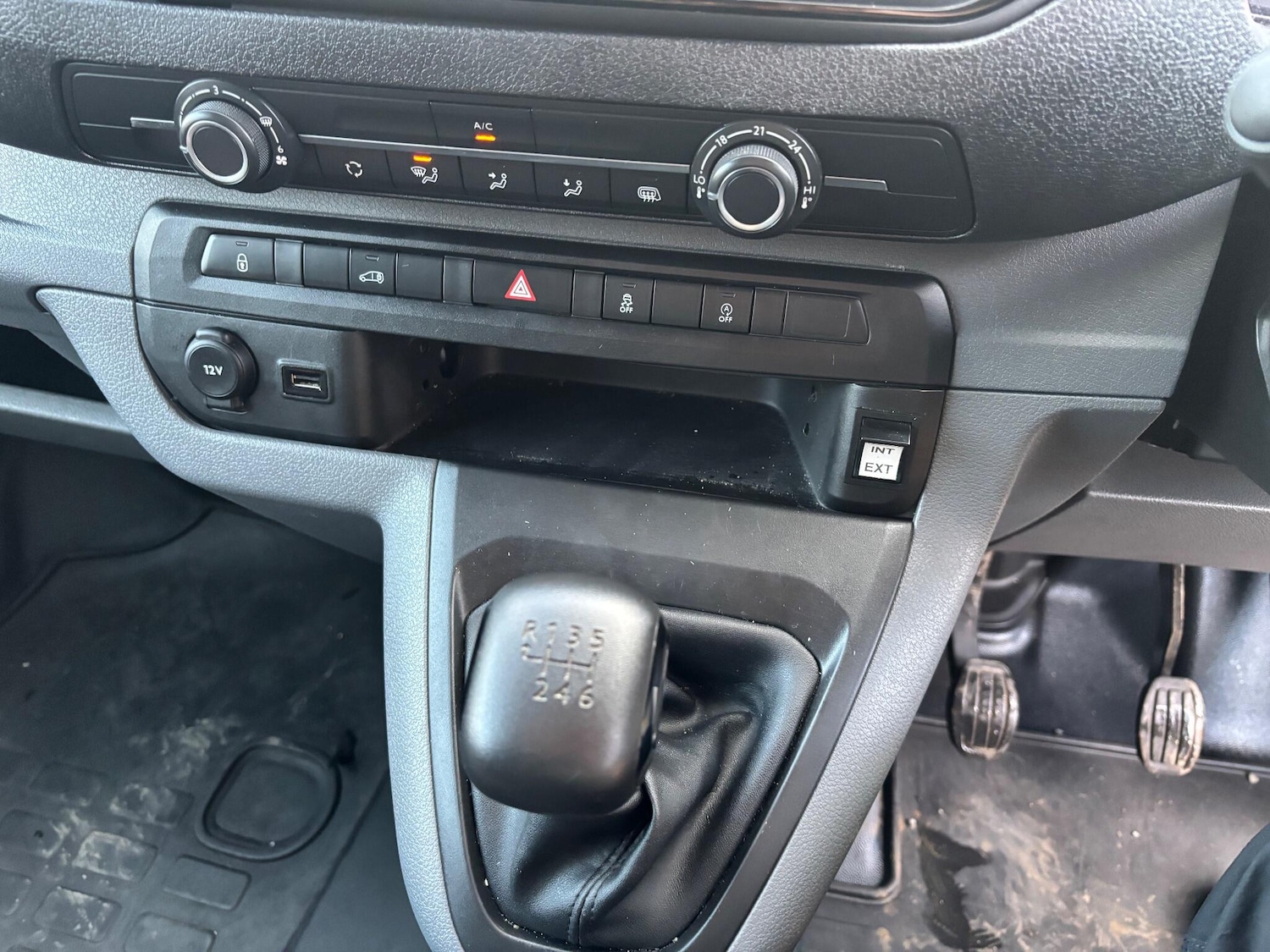 Used Vauxhall Vivaro 2021 for sale - 77156226: Photo 8