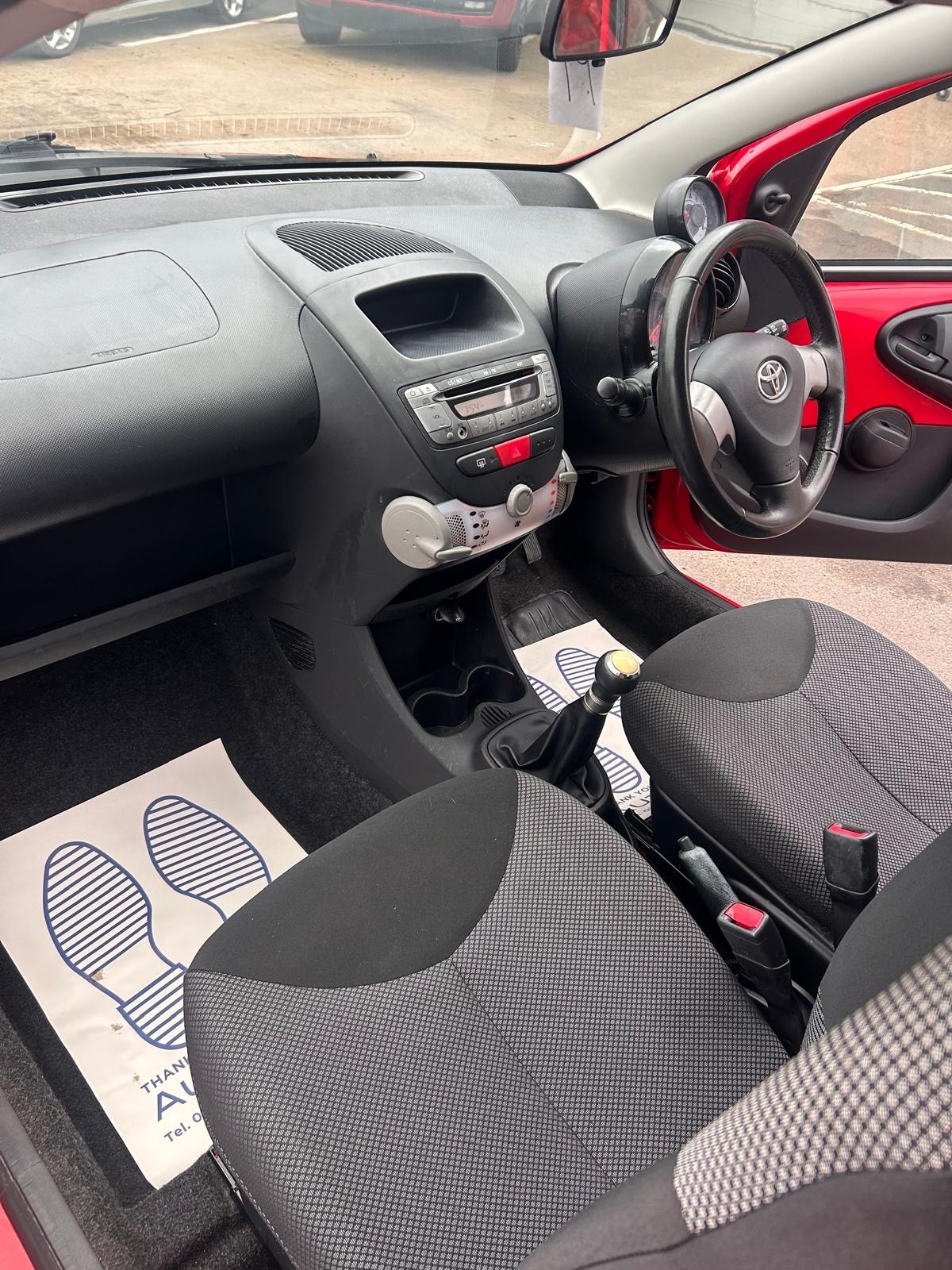 Used Toyota AYGO 2013 for sale - 77379528: Photo 12