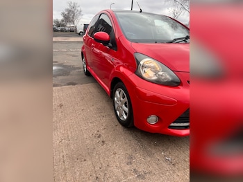 Used Toyota AYGO 2013 for sale - 77379528: Photo