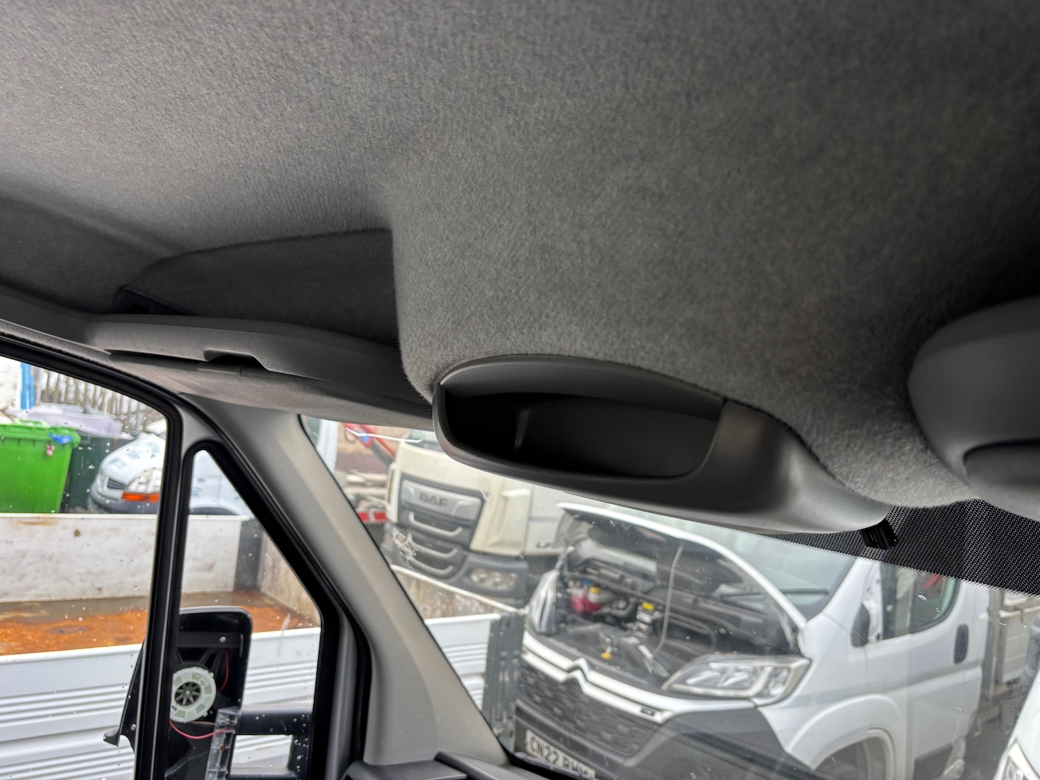 Used Mercedes-Benz Sprinter 2014 for sale - 77300345: Photo 11