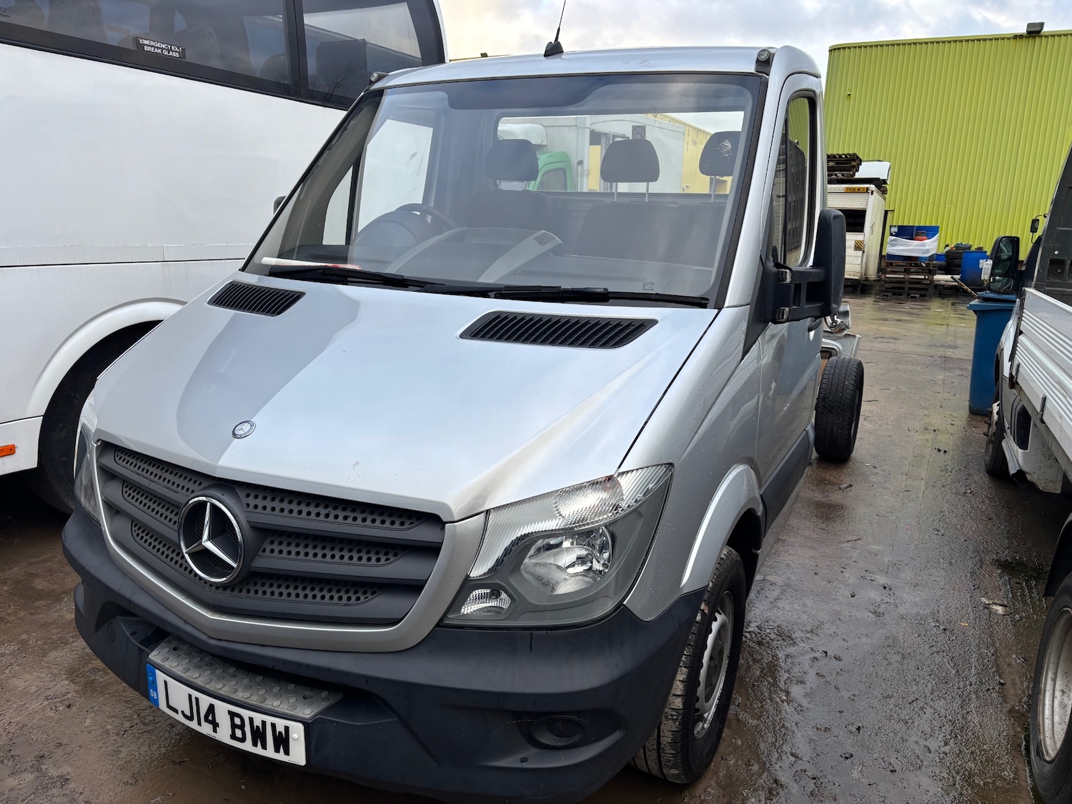 Used Mercedes-Benz Sprinter 2014 for sale - 77300345: Photo 2