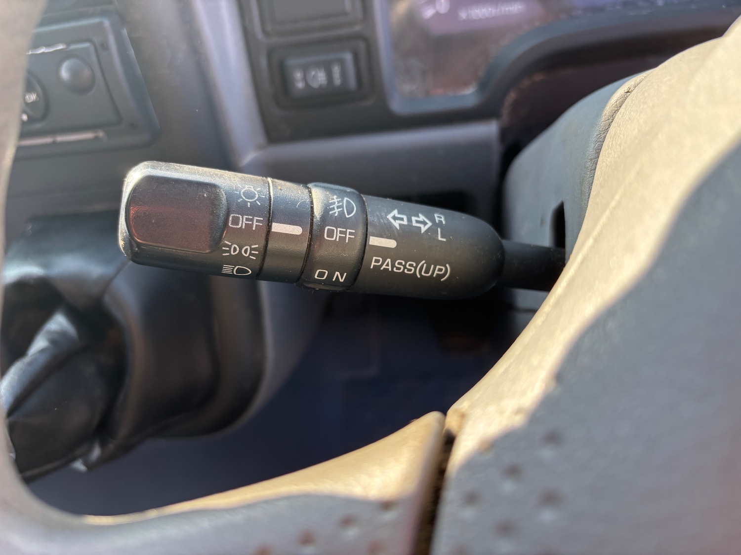 Used Mitsubishi Canter 2011 for sale - 77774504: Photo 14