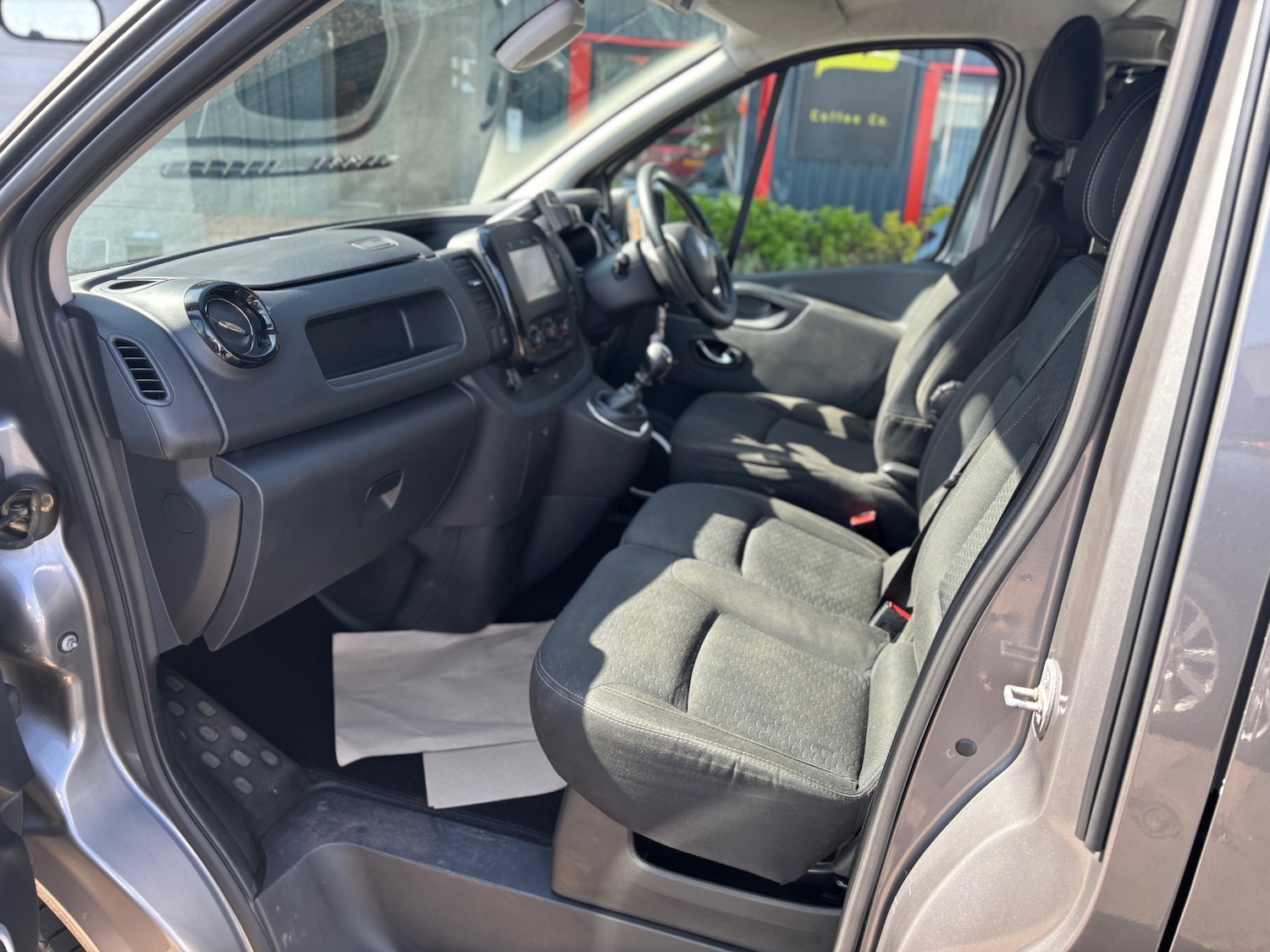 Used Vauxhall Vivaro 2017 for sale - 78178278: Photo 12