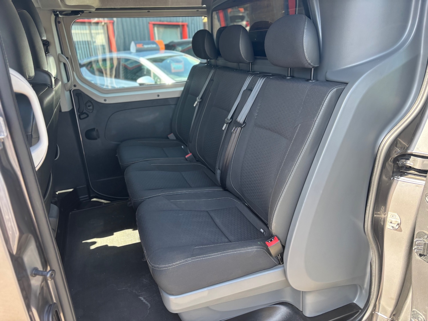 Used Vauxhall Vivaro 2017 for sale - 78178278: Photo 13