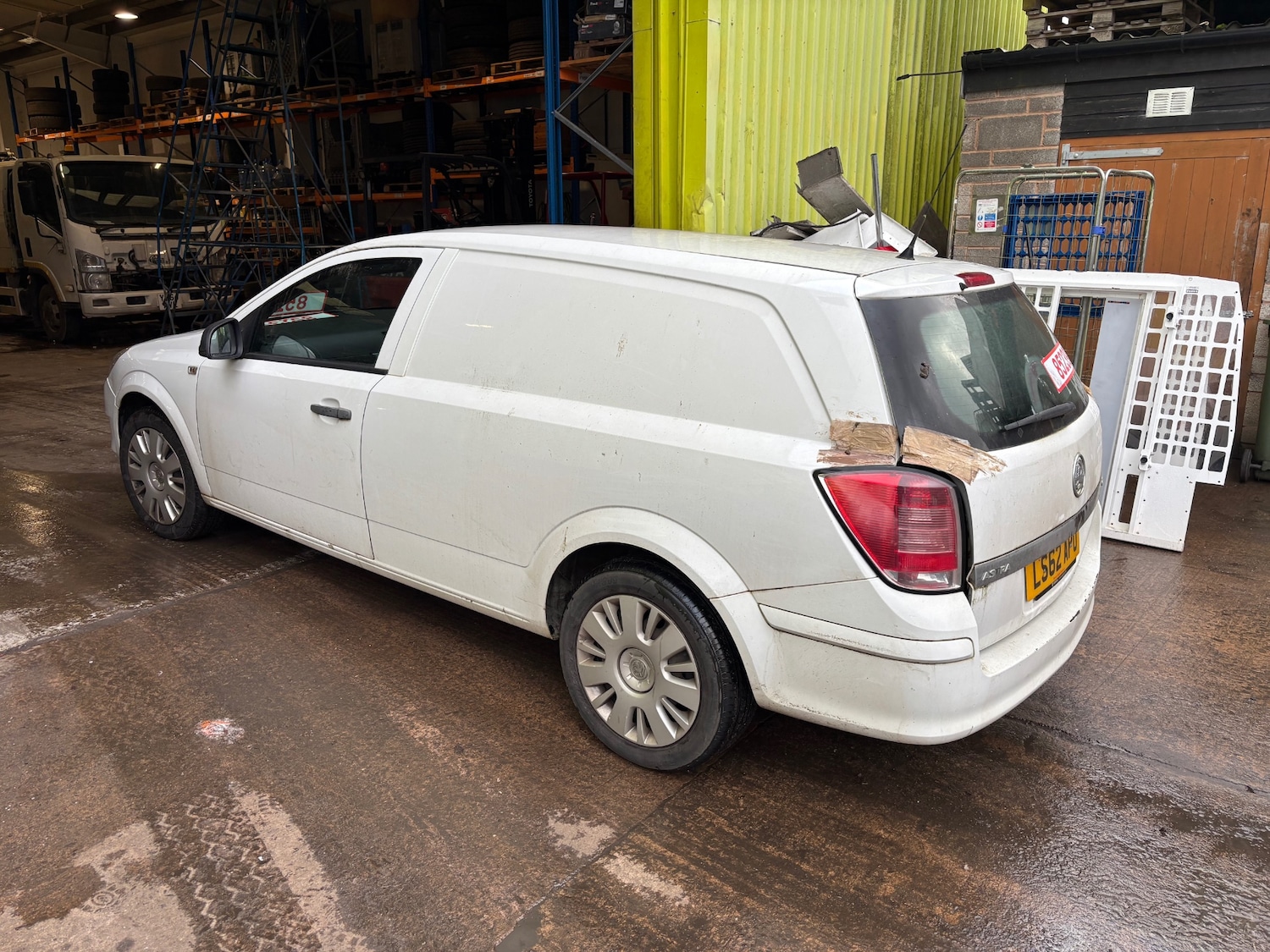 Used Vauxhall Astra Van 2012 for sale - 77298286: Photo 8
