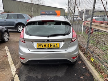 Used Ford Fiesta 2013 for sale - 77404416: Photo