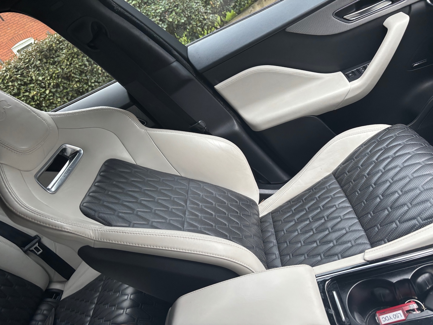 Used Jaguar F-Pace 2019 for sale - 77902782: Photo 19