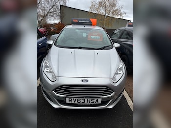 Used Ford Fiesta 2013 for sale - 77224897: Photo