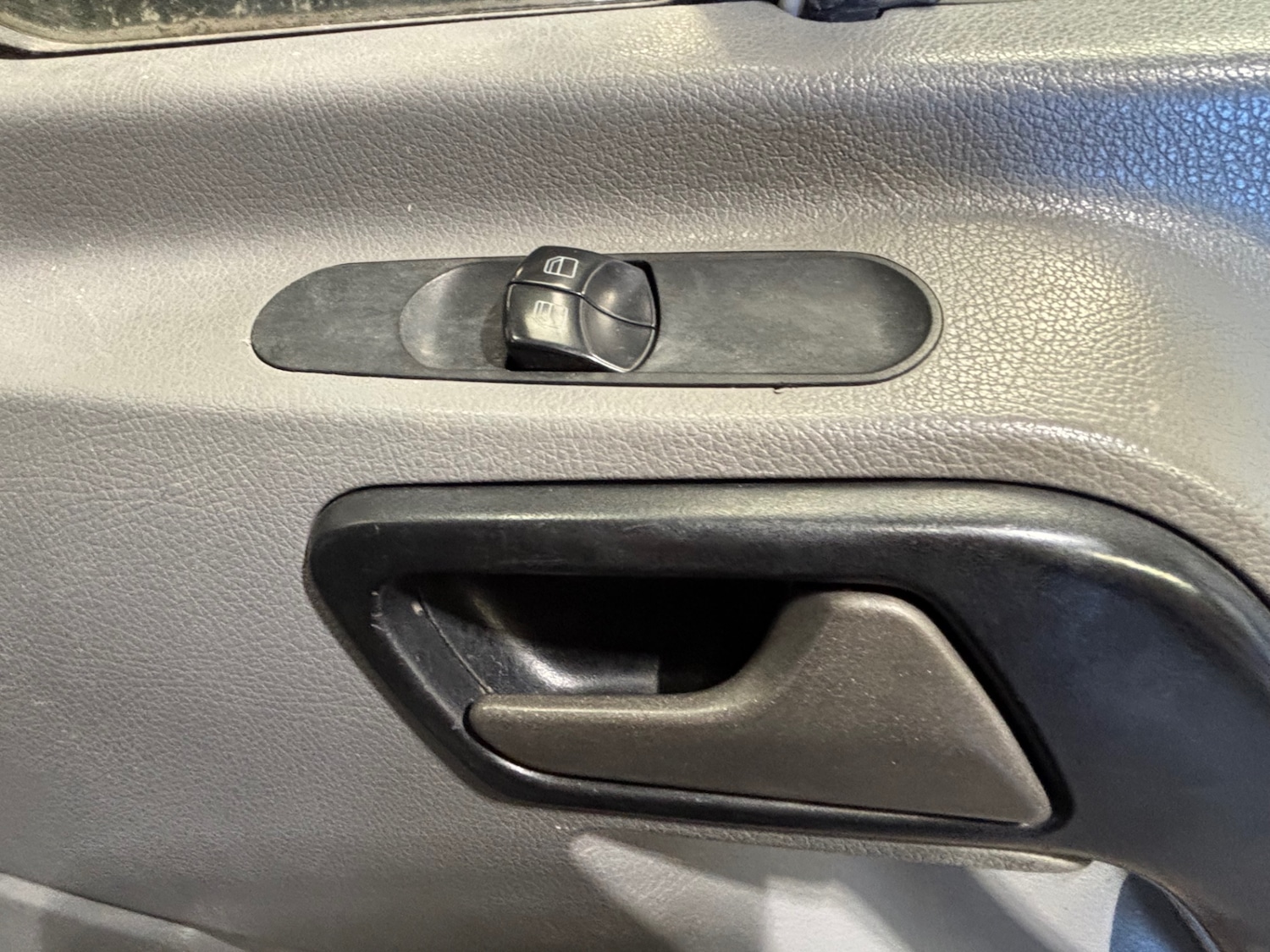 Used Mercedes-Benz Sprinter 2014 for sale - 77569195: Photo 12