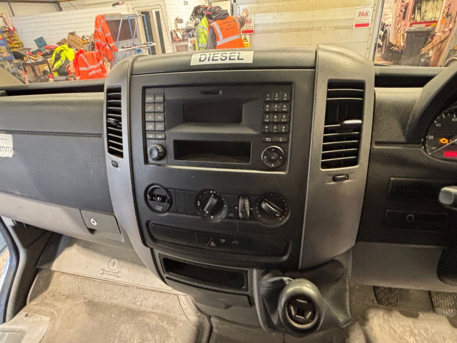 Used Mercedes-Benz Sprinter 2014 for sale - 77569195: Photo 14