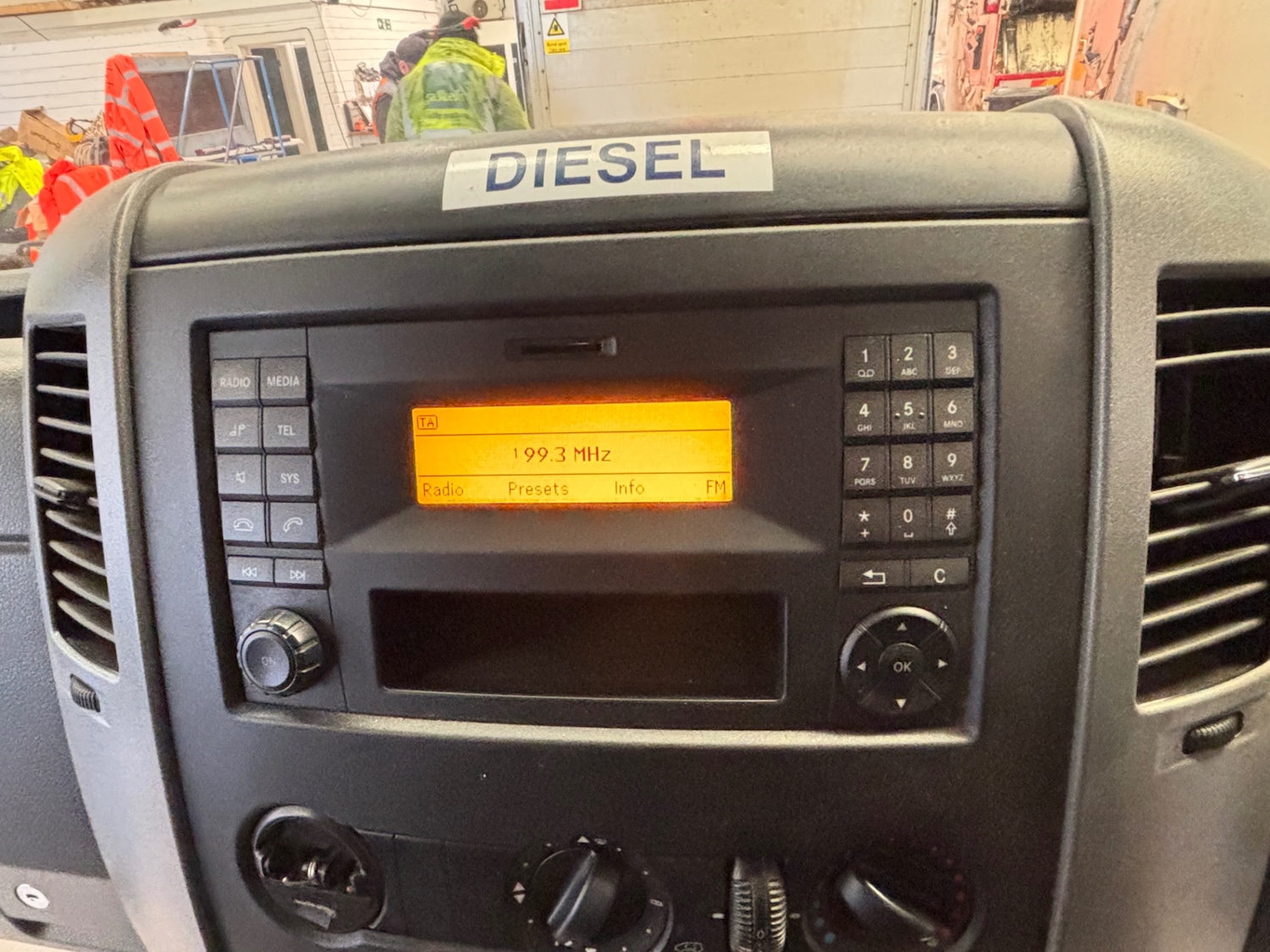 Used Mercedes-Benz Sprinter 2014 for sale - 77569195: Photo 15