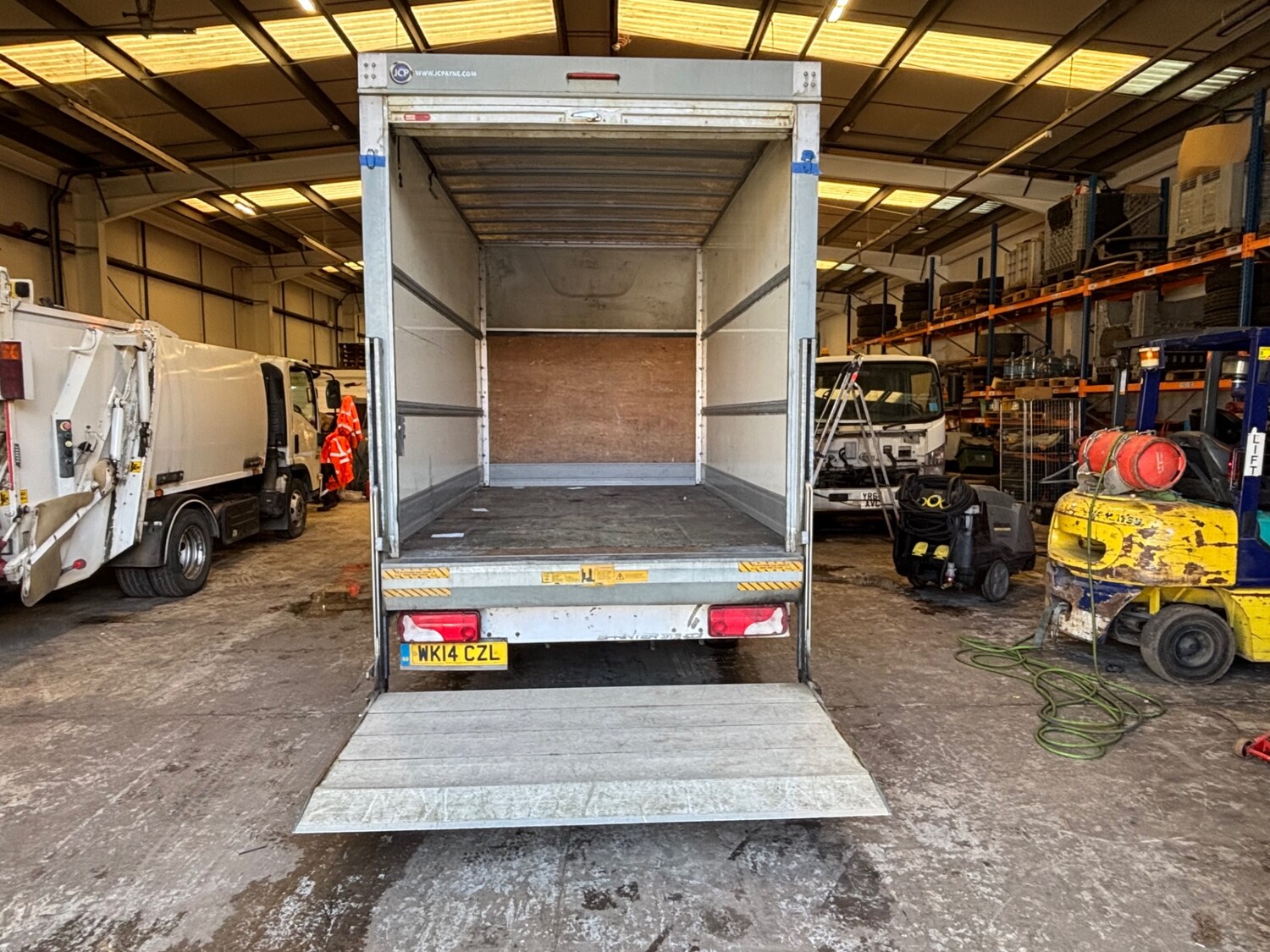 Used Mercedes-Benz Sprinter 2014 for sale - 77569195: Photo 17