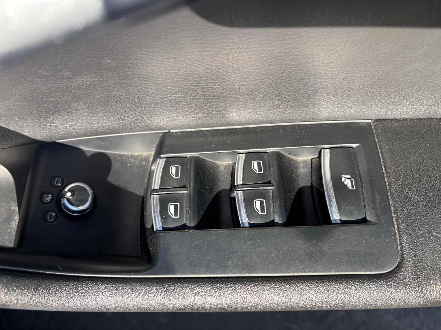 Used Audi A3 2011 for sale - 77932923: Photo 25