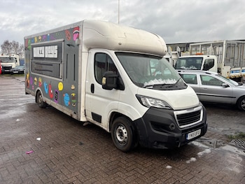 Peugeot Boxer feature image