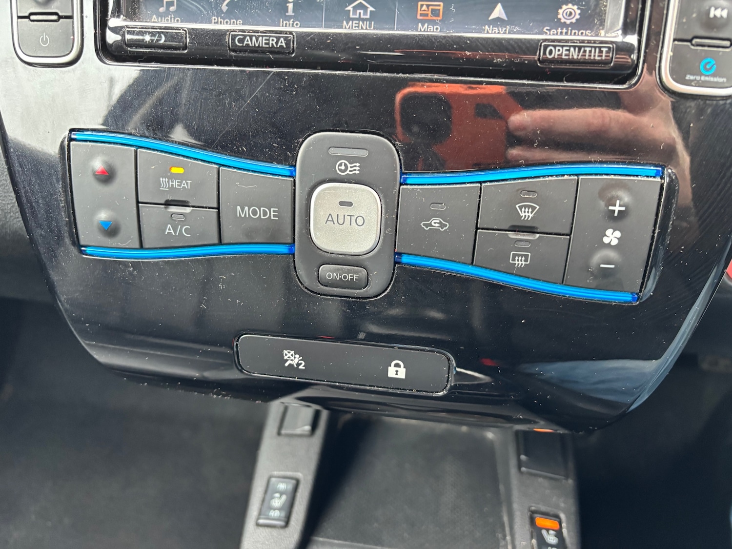 Used Nissan Leaf 2017 for sale - 77689595: Photo 27