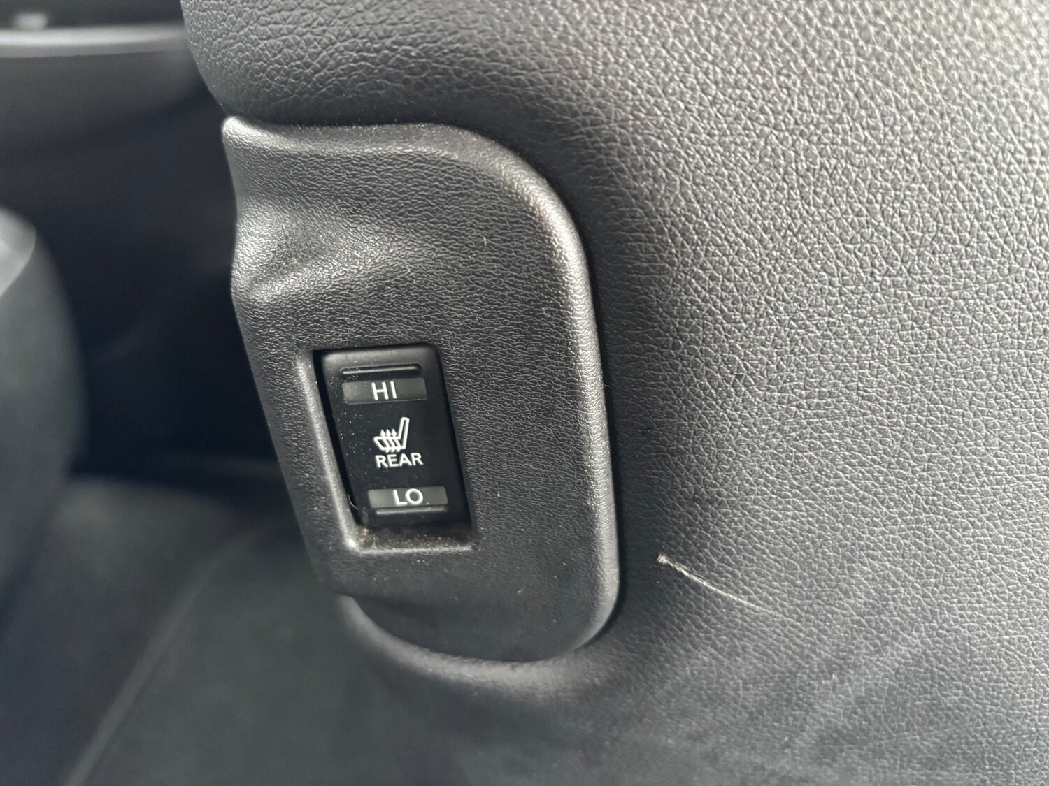 Used Nissan Leaf 2017 for sale - 77689595: Photo 30