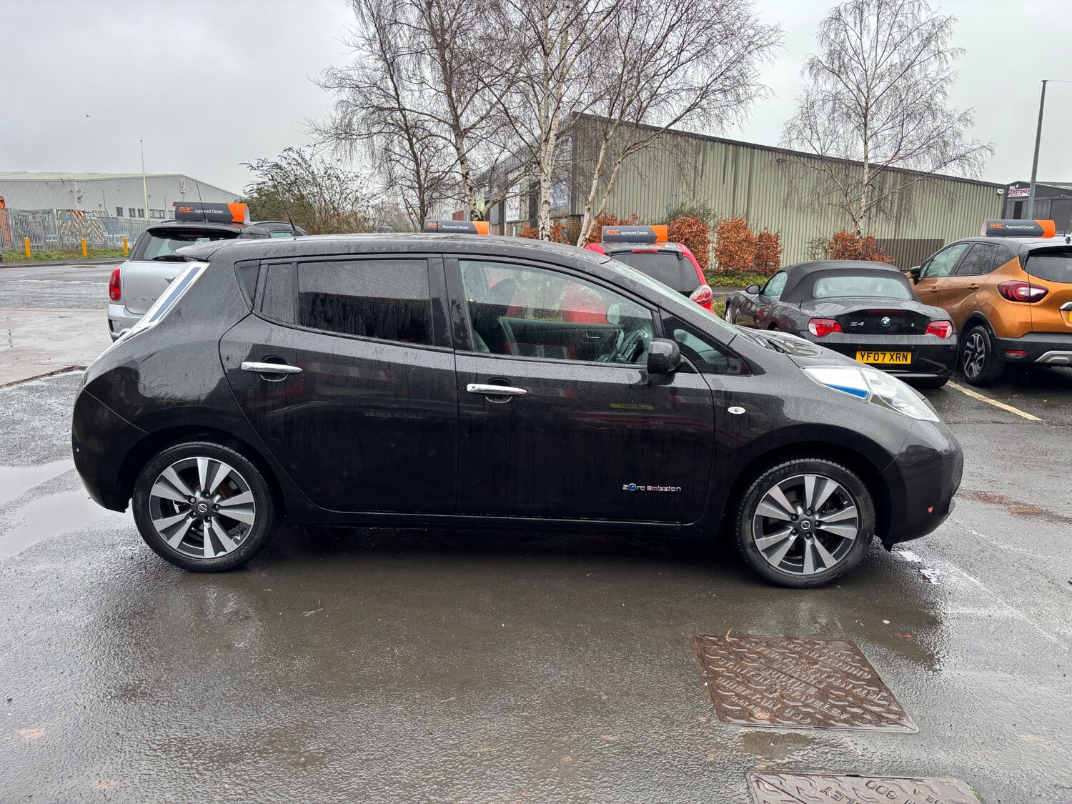 Used Nissan Leaf 2017 for sale - 77689595: Photo 8