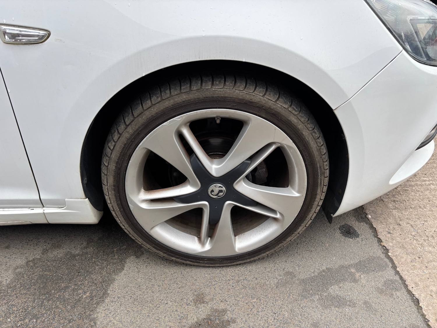 Used Vauxhall Astra 2015 for sale - 77801995: Photo 9