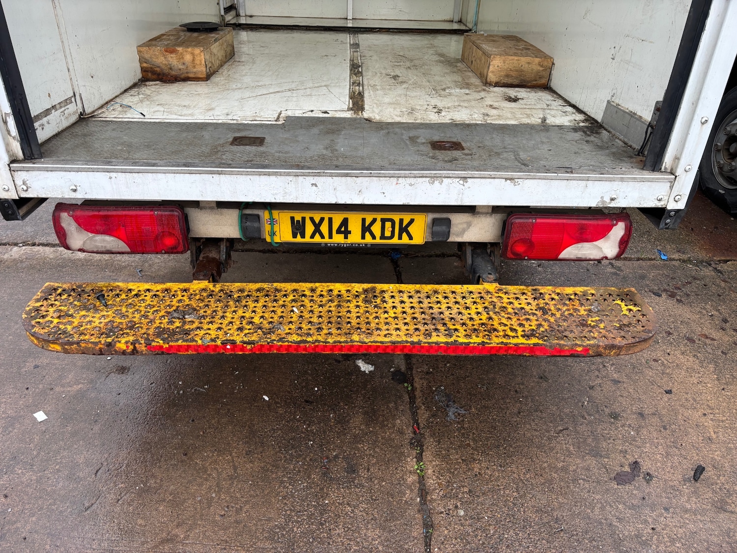 Used Mercedes-Benz Sprinter 2014 for sale - 77298669: Photo 16