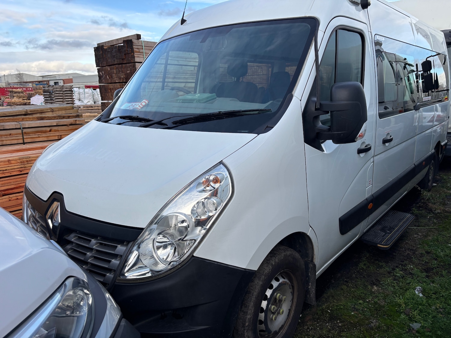 Used Renault Master 2017 for sale - 77261271: Photo 2