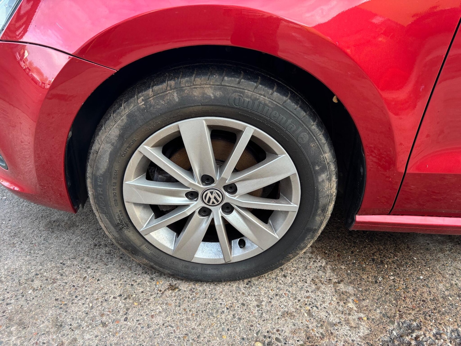 Used Volkswagen Polo 2015 for sale - 77155705: Photo 12