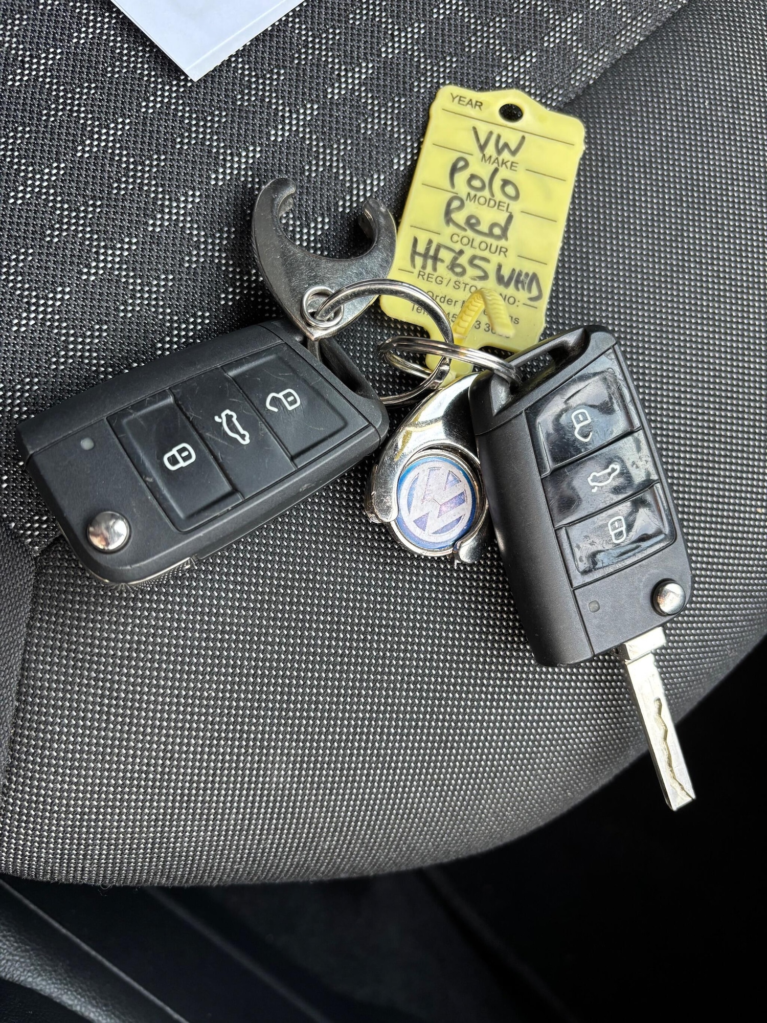 Used Volkswagen Polo 2015 for sale - 77155705: Photo 25