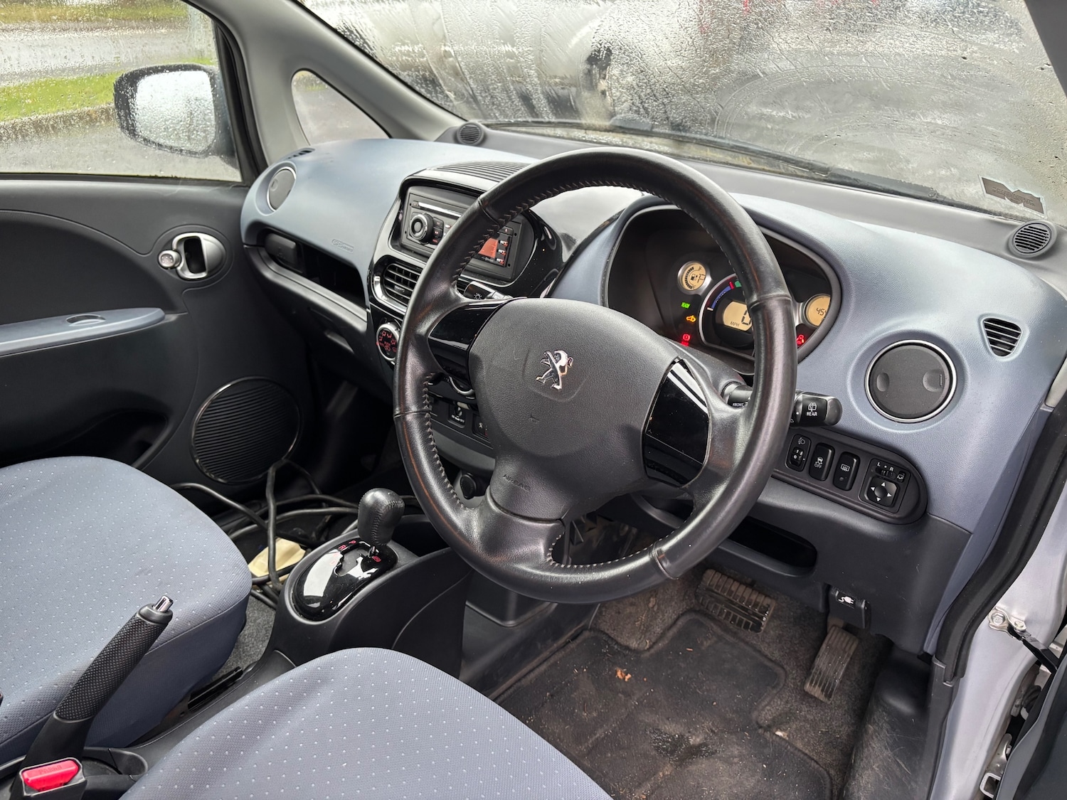 Used Peugeot iOn 2012 for sale - 77461859: Photo 11