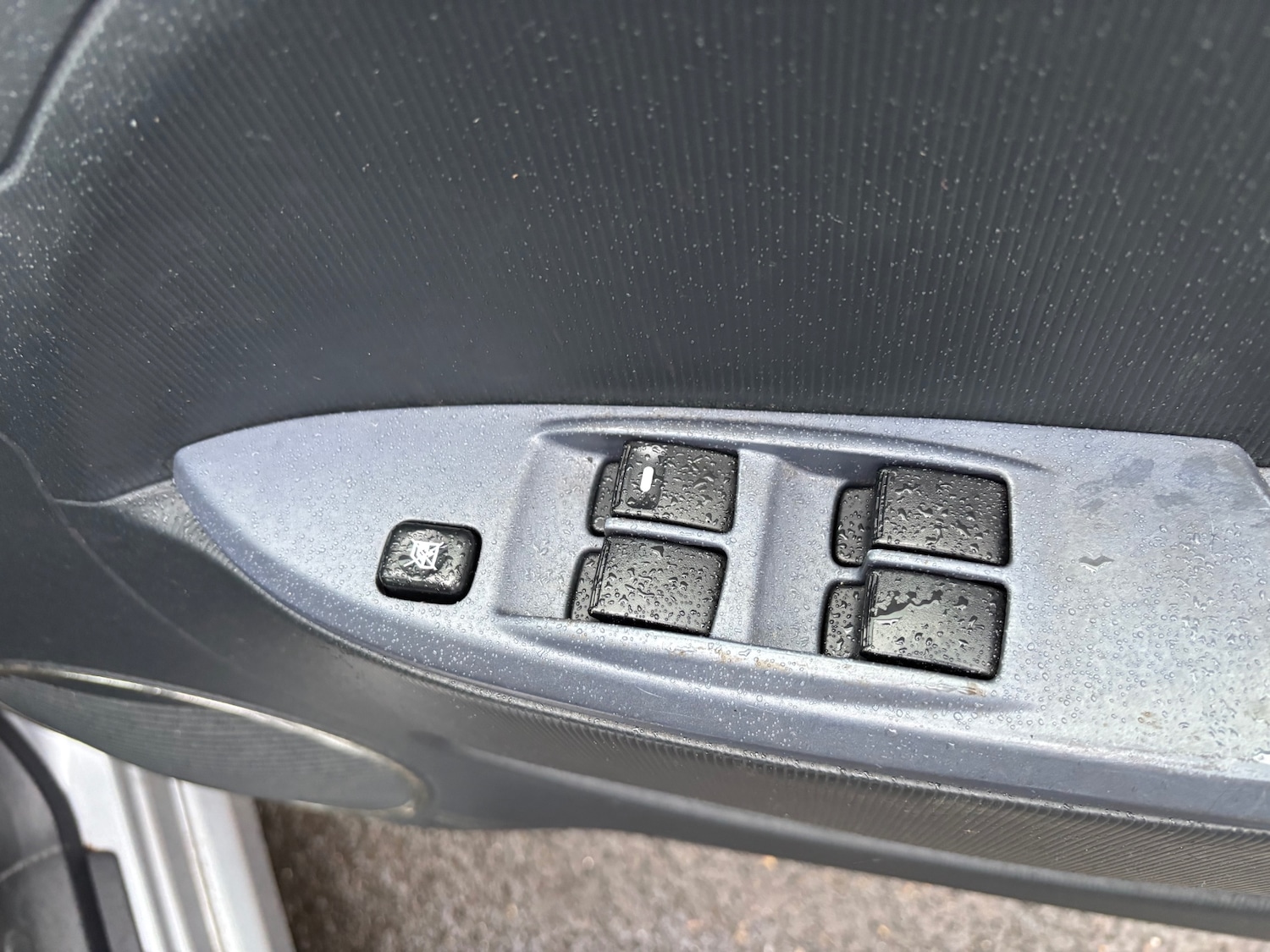 Used Peugeot iOn 2012 for sale - 77461859: Photo 12