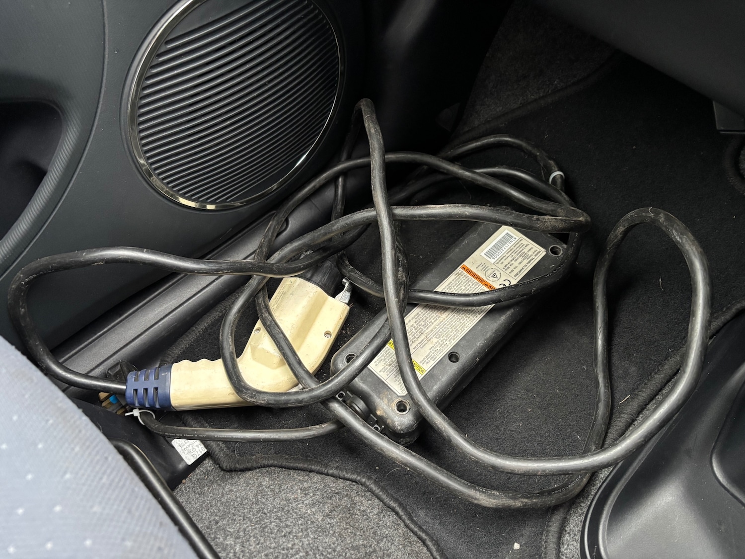 Used Peugeot iOn 2012 for sale - 77461859: Photo 16