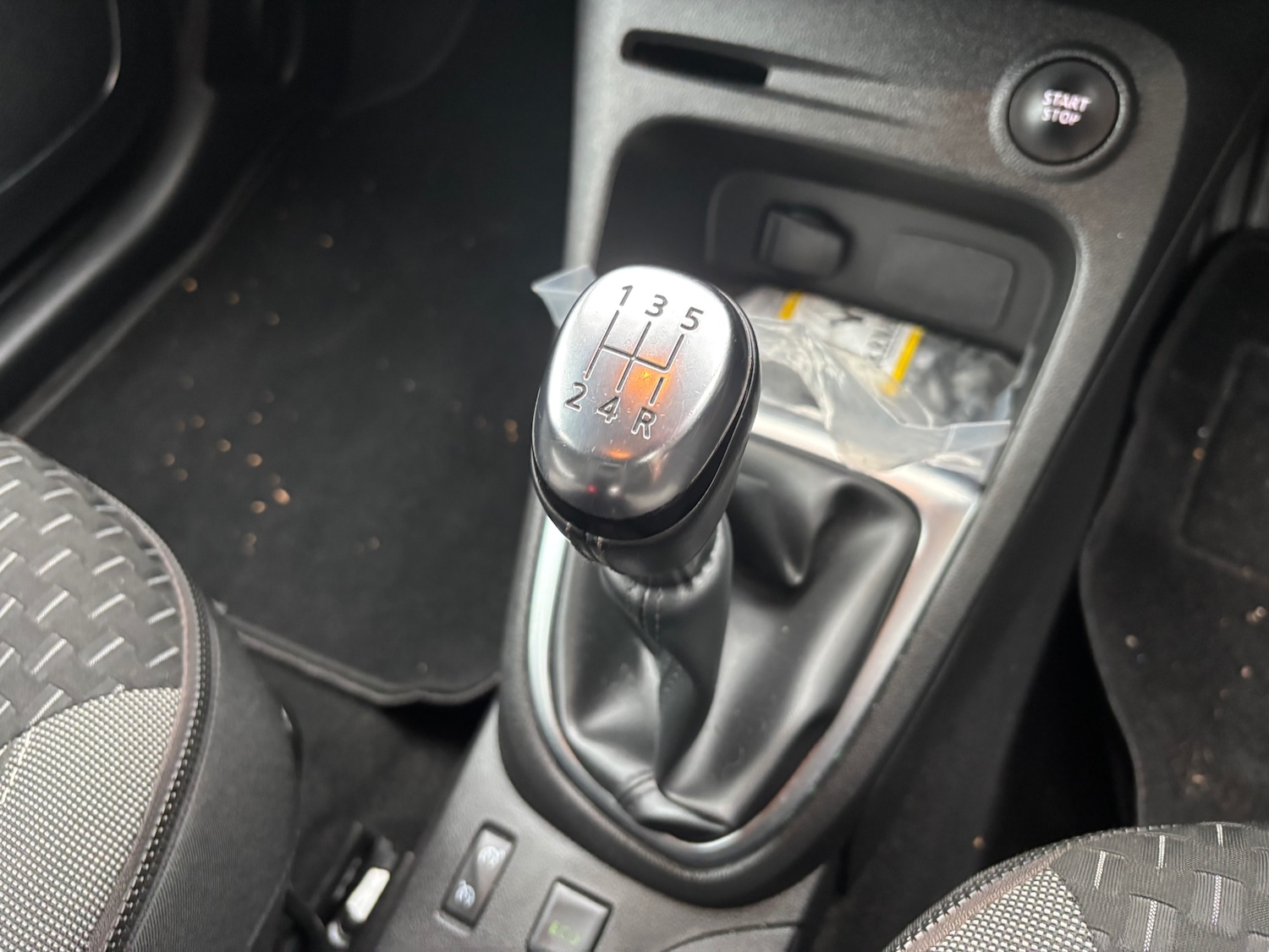 Used Renault Captur 2018 for sale - 77195539: Photo 8