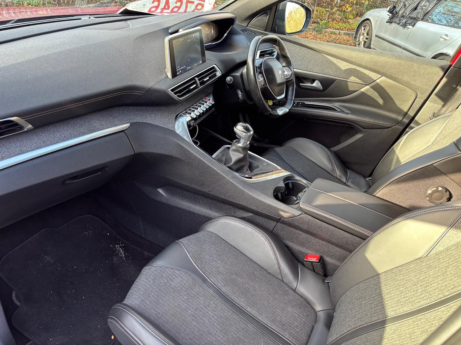 Used Peugeot 3008 2018 for sale - 77156547: Photo 20