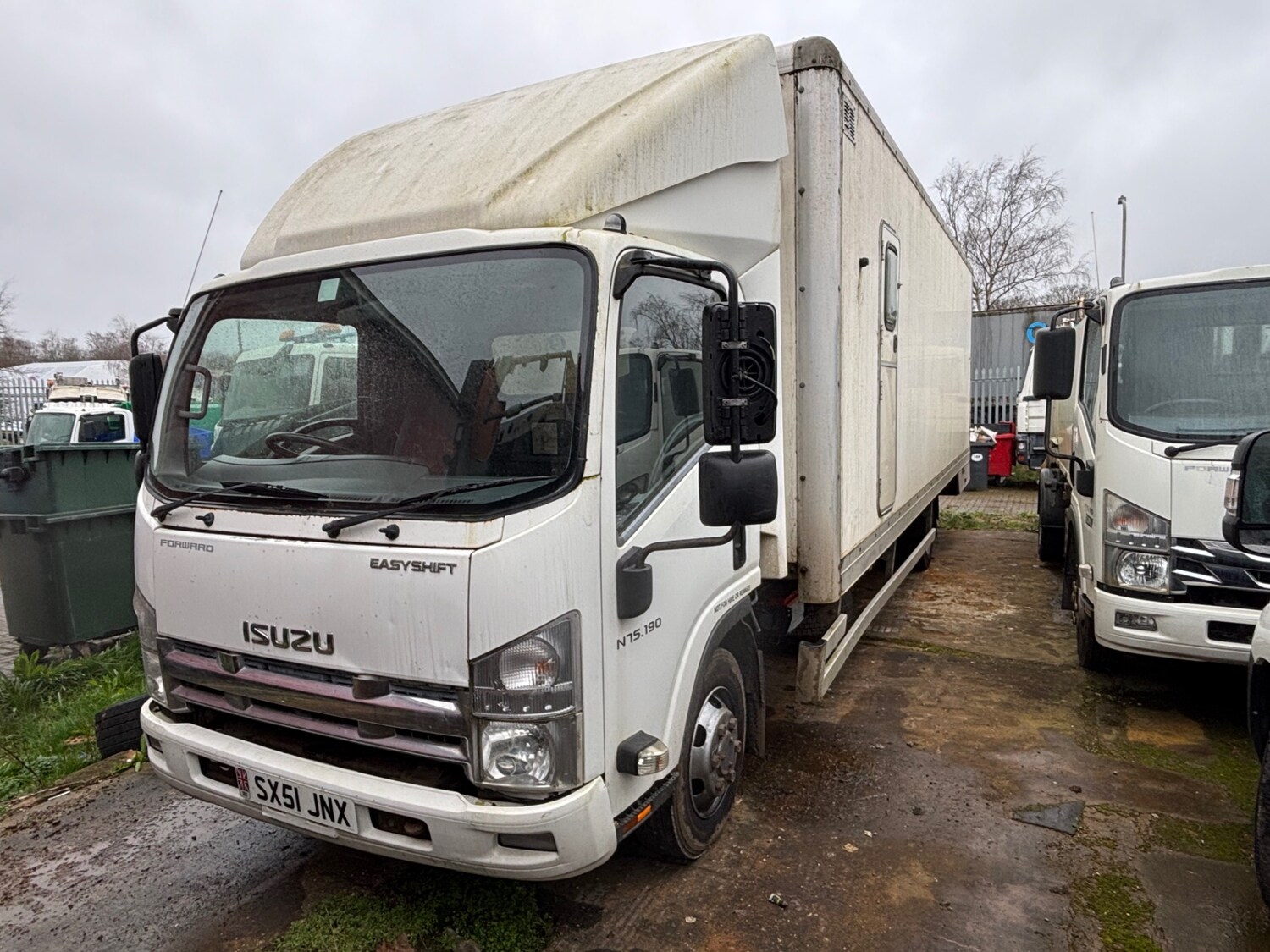 Used Isuzu Forward 2013 for sale - 77847477: Photo 3